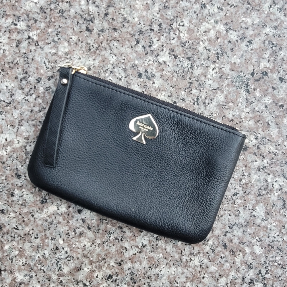 Kate Spade pouch - Picture 1 of 7